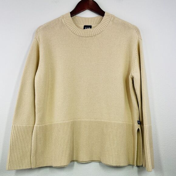 Creamy Gap Sweater 100% Cotton Knit Gap Sweater Medium Women's Gap Minimalist - Picture 1 of 13